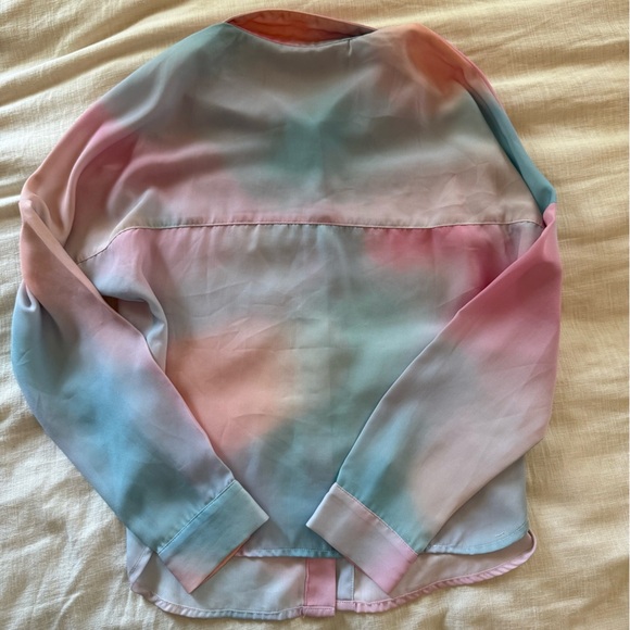 Super down Pastel Button-Up Blouse - Picture 6 of 6